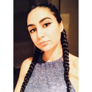 Meet your Posher, Sara